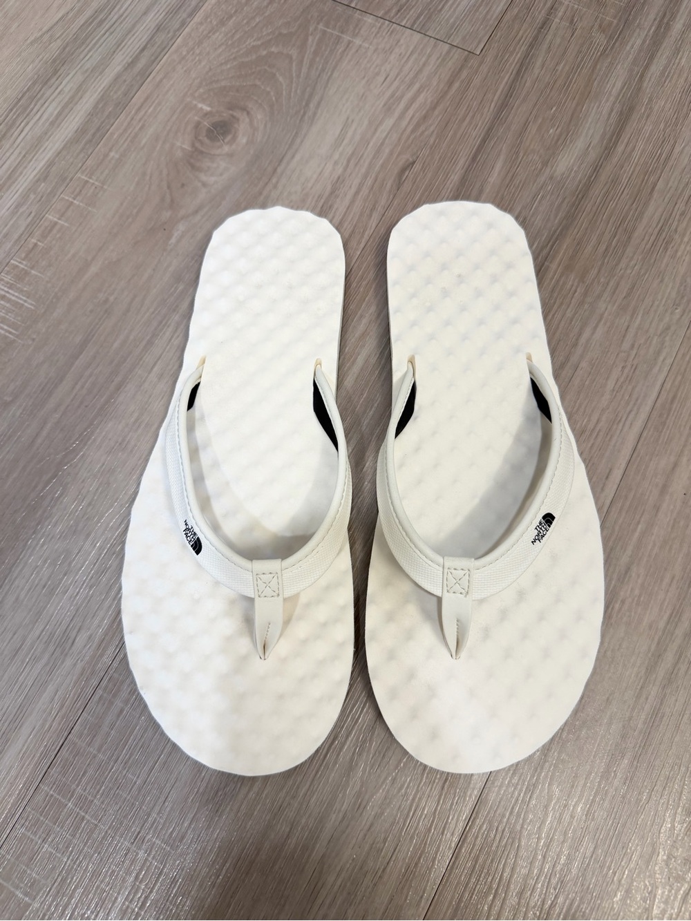 The North Face Women’s Base Camp Mini Slip-ons II, US 11